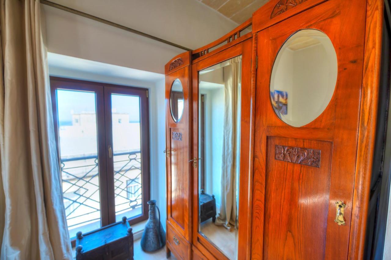Comfy 1 Bedroom - Sun Terrace & Sea Views Gbuh1-1 Valeta Exterior foto